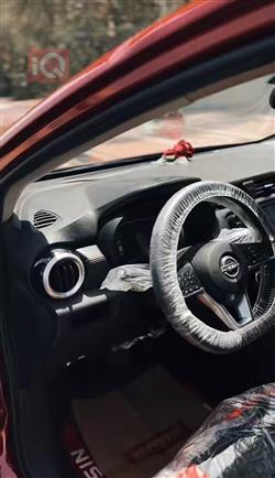 نيسان فيرسا